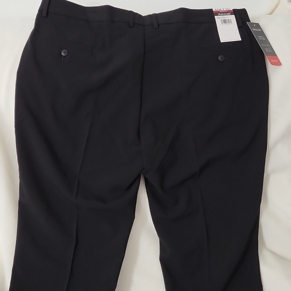 Haggar Classic Black Dress Pants for Men - Picture 7 of 9